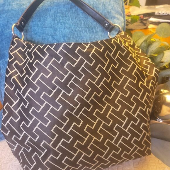 Tommy Hilfiger Hobo Shoulder Bag - Brown/Cream - Picture 2 of 12